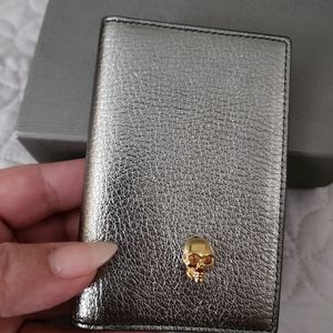 Alexander Mcqueen skull card holder